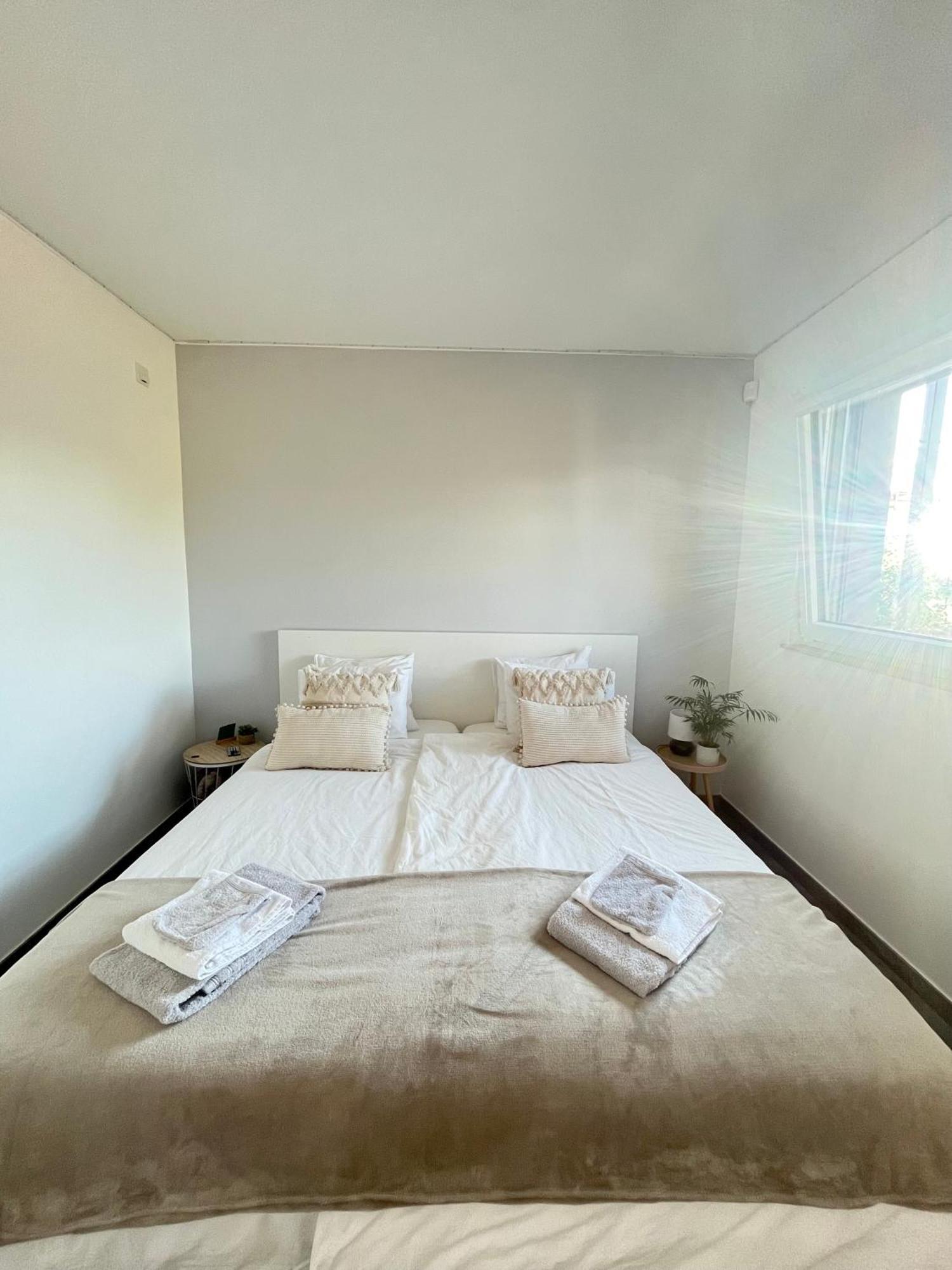 Le Nid De Salsa Apartment Walferdange ภายนอก รูปภาพ